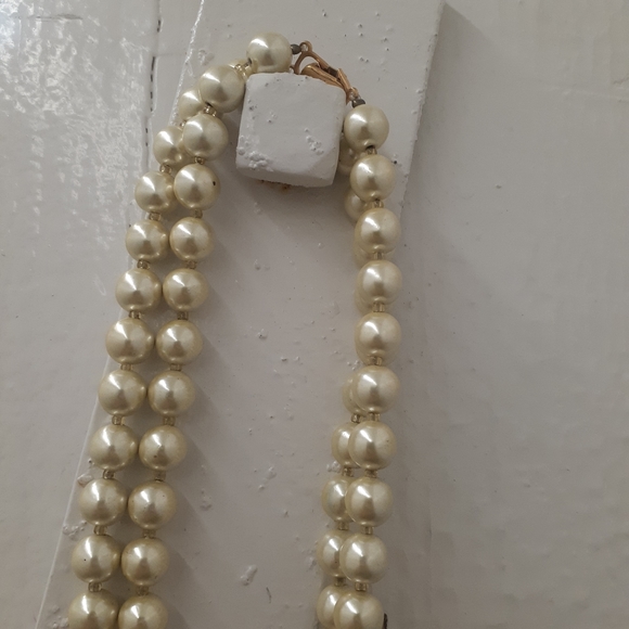 Magnetic Pearl Necklace double Strand Chocker - Picture 4 of 5